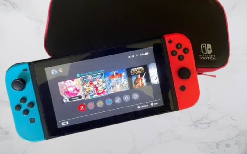 konsola nintendo switch z grami