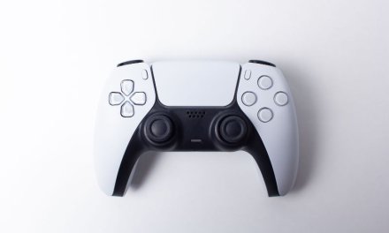 Jak zaktualizować oprogramowanie DualSense na PS5 i komputerze? Poradnik krok po kroku