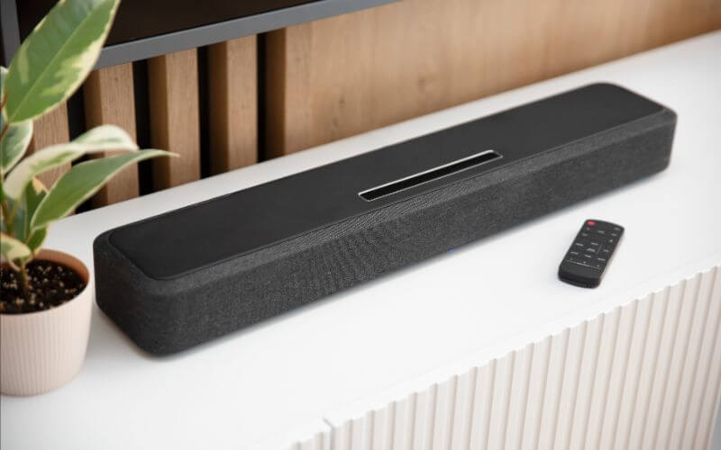 Soundbar do konsoli jak podłączyć przez eARC – różnice, test i praktyczny wybór