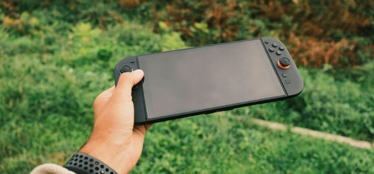 Game key card czym różni się od kartridża – praktyczny poradnik i najważniejsze informacje